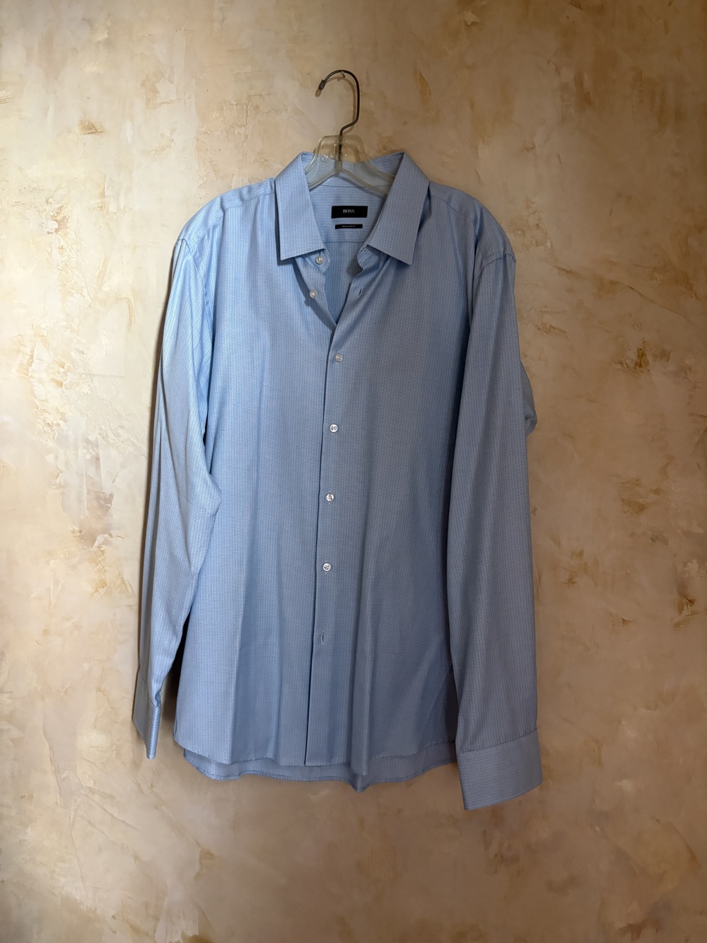 Hugo Boss Men Dress Shirt, Regular fit, new, neck 17